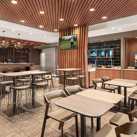 Springhill Suites By Marriott Milwaukee West/Wauwatosa Esterno foto